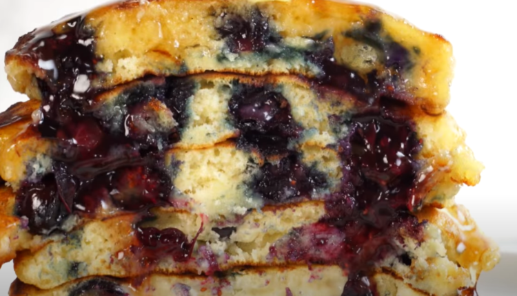 Crêpes Aux Myrtilles