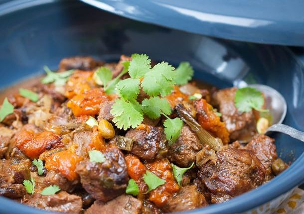 i7258-tajine-d-agneau-aux-abricots-et-pistaches
