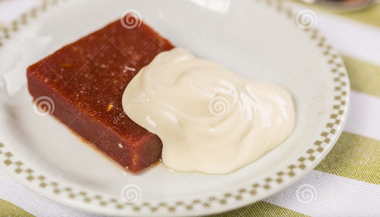 bonbon-à-goyave-goiabada-32252685