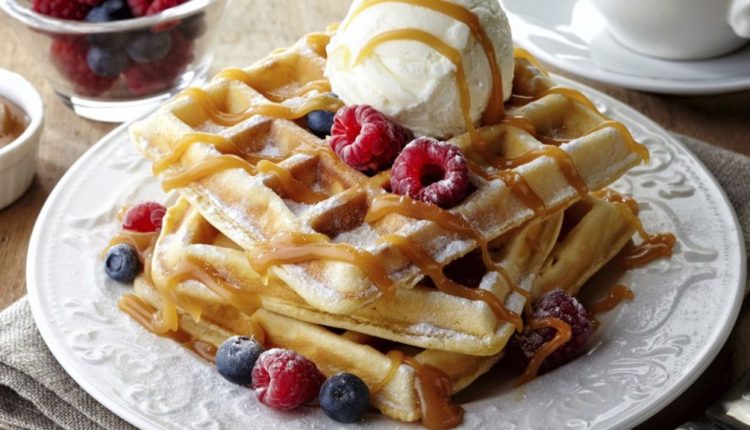 gaufres-fruits-rouges-caramel-et-glace_5148651