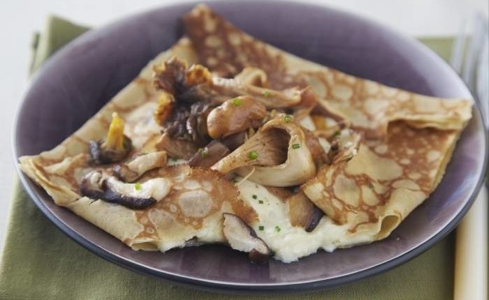 recette-e14222-crepes-salees-aux-champignons