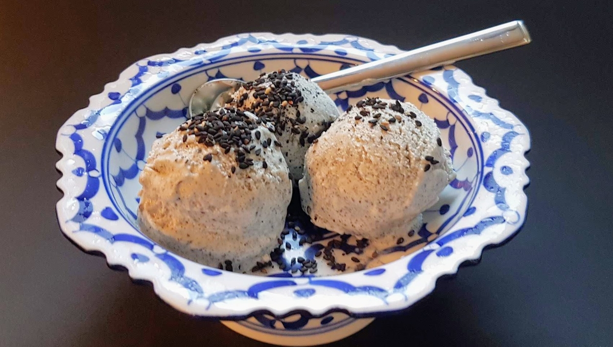Glace-sesame-noir