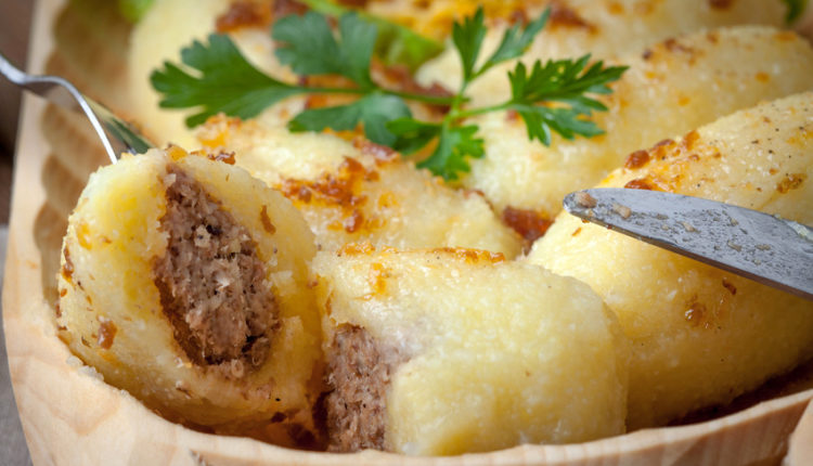CROQUETTES DE POMME DE TERRE ET VIANDE HACHÉE
