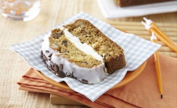 recette–carrot-cake-fourre-au-fromage-frais-et-copeaux-de-chocolat
