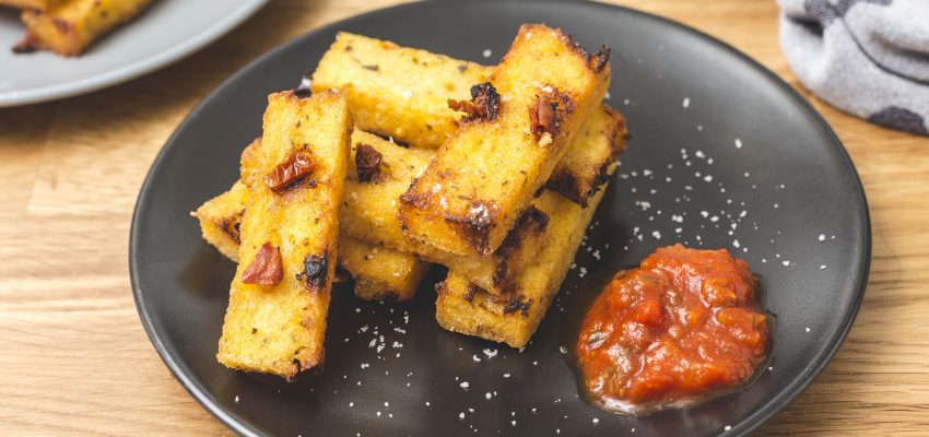 FRITES -DE -POLENTA -À -LA-TOMATE -SÉCHÉE