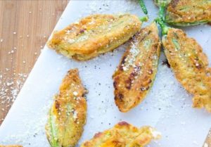 Fleurs de courgette farcies